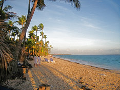 Strand am Palladium Palace und den Royal Suites Turquesa