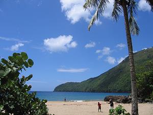 abgelegener Strand auf der Halbinsel Samana